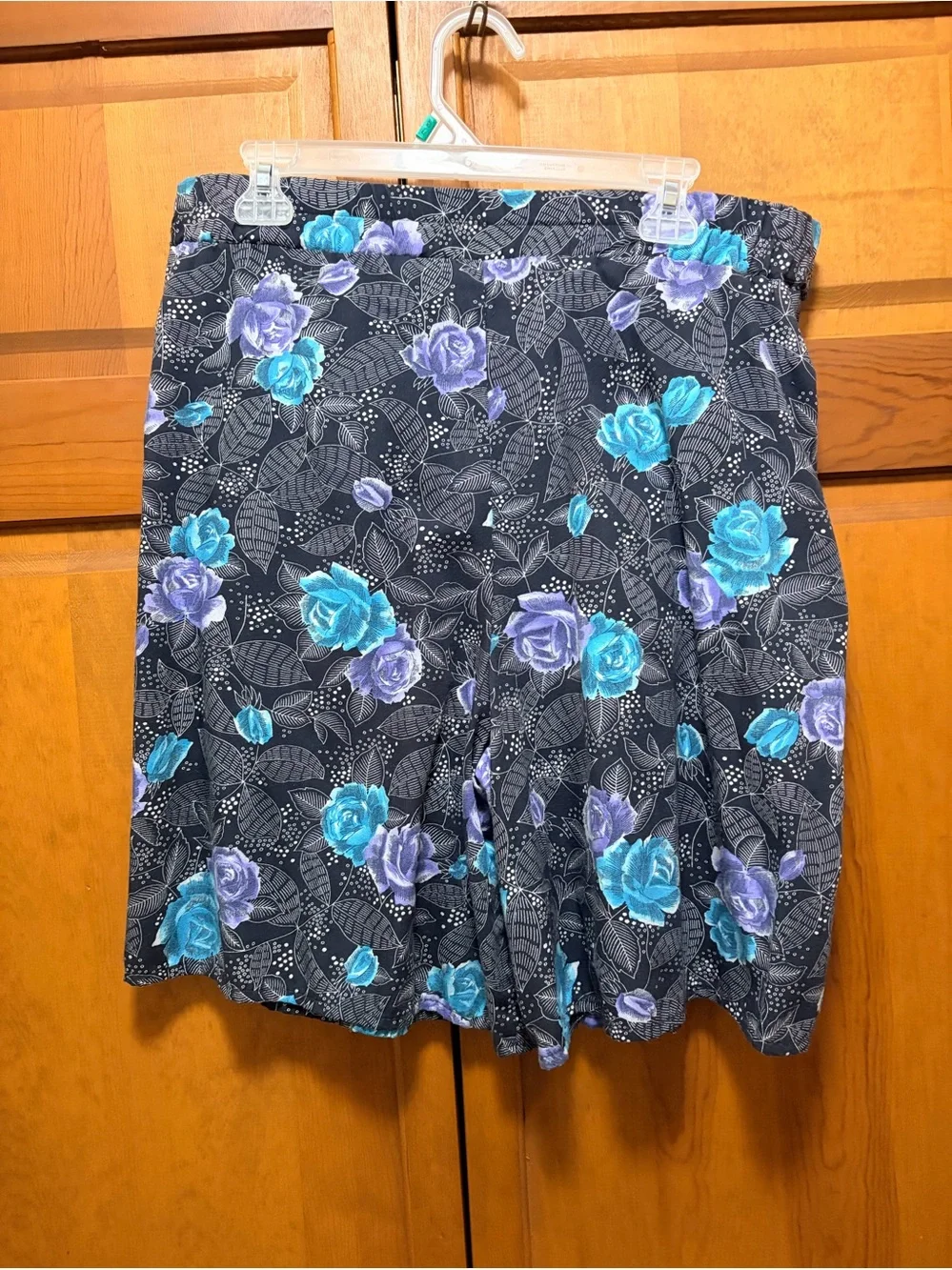 Vintage Tracy Evan’s Floral Blue  Women’s Shorts